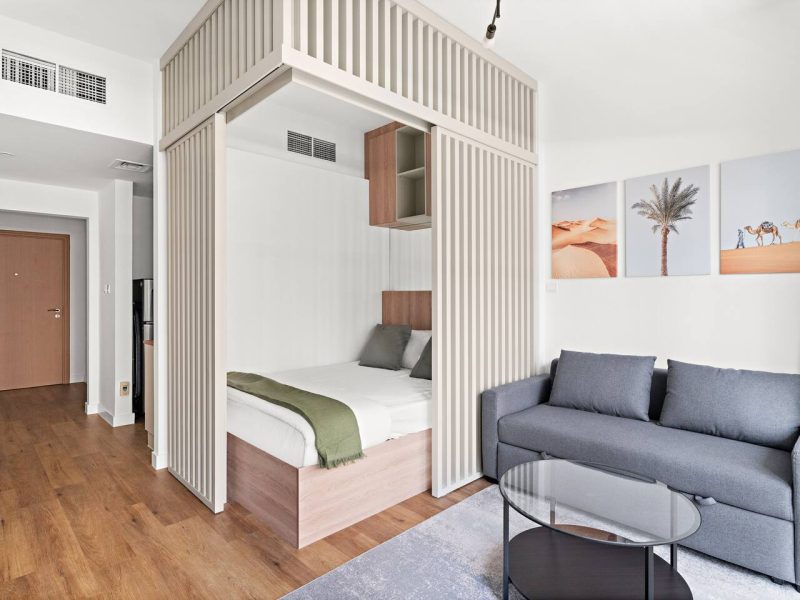 Renovated Studio next to Dubai Mall & Burj Khalifa